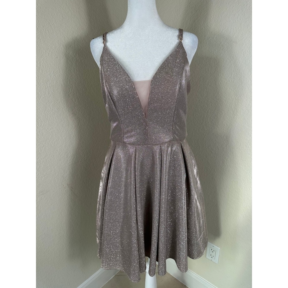 B. Darlin Fit and Flare Dress Juniors 13/14 Rose Gold Metallic Babydoll Y2K Prom
